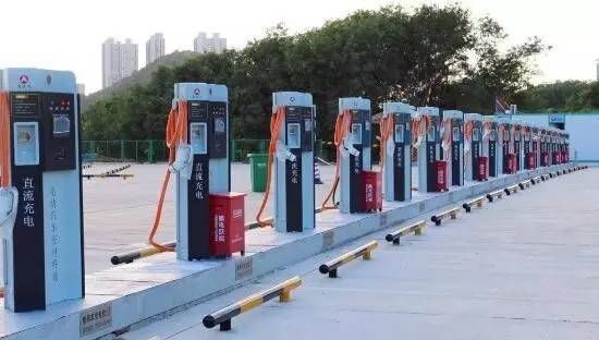 臨汾人注意 電動(dòng)汽車高速服務(wù)區(qū)充電,臨汾倆服務(wù)區(qū)有充電樁 臨汾微教育